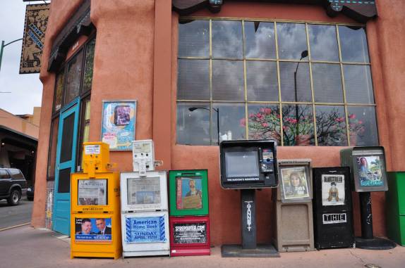 Típica esquina americana (em Santa Fé, no Novo México)
